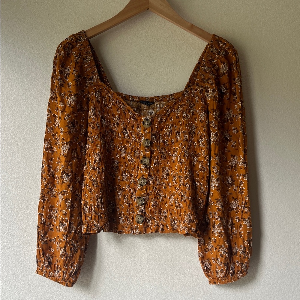 American Eagle ditsy floral sweetheart button smocked top size medium